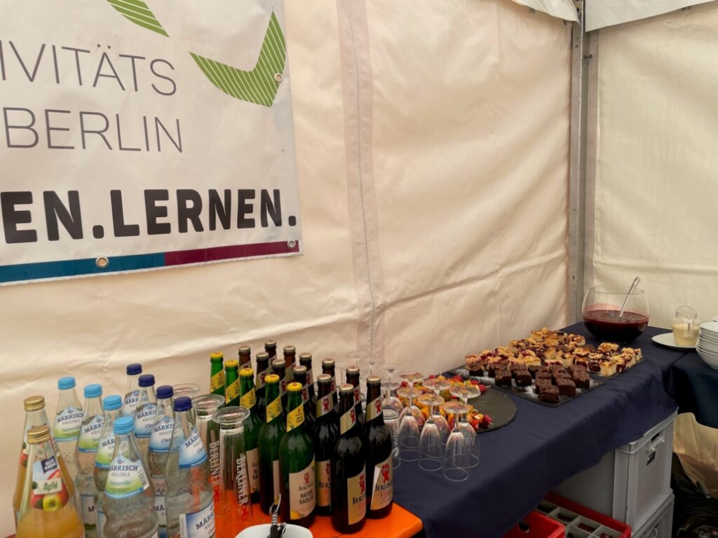 krea-grundschule-232332232-1030x773